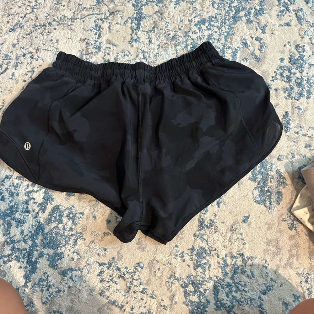 Lulu lemon hotty hot camo shorts